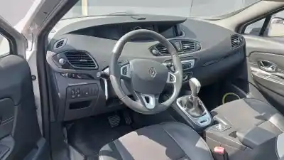 Здавання транспортного засобу renault scenic iii bose edition року 2012 потужний k9k n8