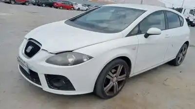 Veículo de Sucata seat leon (1p1) reference do ano 2007 alimentado bxe