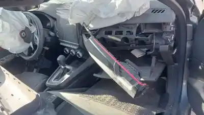 Veículo de Sucata renault arkana rs line do ano 2024 alimentado h5he4