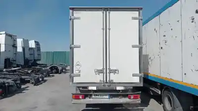 Veicolo di demolizione nissan atleon 130 dell'anno 2004 alimentato bd30