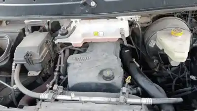 Veículo de Sucata iveco daily pr doppelkabine 40 c... radstand 4100 do ano 2010 alimentado f1ce0481f*b