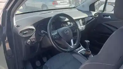 Veículo de Sucata opel crossland x design line do ano 2020 alimentado yh01