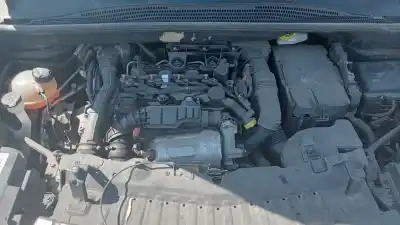 Veículo de Sucata opel crossland x design line do ano 2020 alimentado yh01