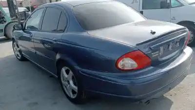 Здавання транспортного засобу jaguar x-type 2.5 v6 року 2006 потужний 