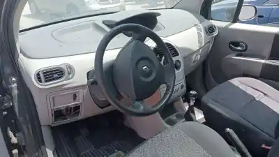 Veículo de Sucata renault modus confort dynamique do ano 2004 alimentado k9k750