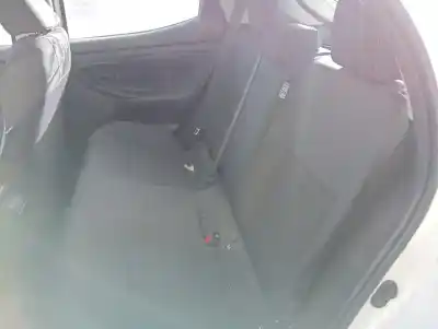 Veículo de Sucata toyota yaris (xp21) hybrid style do ano 2024 alimentado 