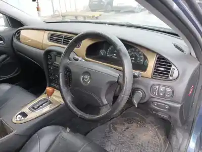 Scrapping Vehicle jaguar s-type 2.5 v6 executive of the year 2004 powered jb