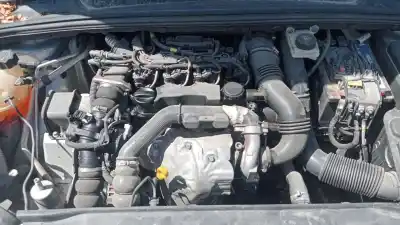 Veículo de Sucata peugeot 308 confort do ano 2009 alimentado 9hx o 9h02