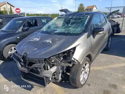 Veículo de Sucata renault captur adventure do ano 2014 alimentado k9k d6