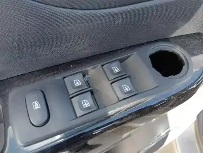 Veículo de Sucata renault captur adventure do ano 2014 alimentado k9k d6