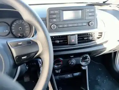 Veículo de Sucata kia picanto (ja) concept do ano 2024 alimentado g3ld