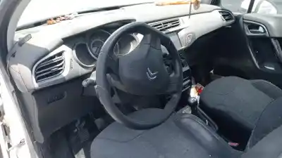 Veículo de Sucata citroen c3 comercial do ano 2016 alimentado 