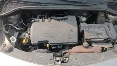 Scrapping Vehicle renault clio iii style of the year 2010 powered 