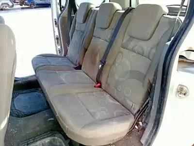 Scrapping Vehicle renault kangoo emotion of the year 2009 powered 