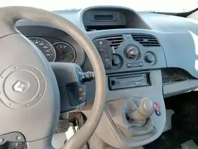 Scrapping Vehicle renault kangoo emotion of the year 2009 powered 