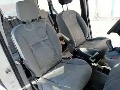 Scrapping Vehicle renault kangoo emotion of the year 2009 powered 