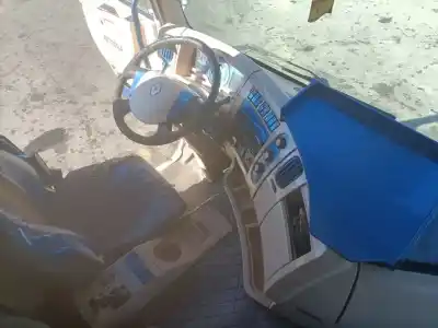 Veículo de Sucata renault premium distribution fas 4x2 cabina larga do ano 2007 alimentado dxi11 450