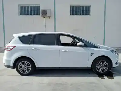 Veicolo di demolizione ford s-max titanium 4x4 dell'anno 2016 alimentato 