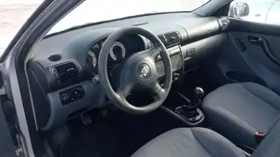 Veículo de Sucata seat toledo (1m2) select do ano 2002 alimentado asv