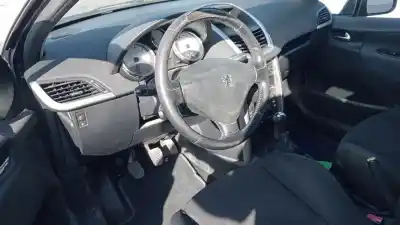 Veículo de Sucata peugeot 207 xs do ano 2006 alimentado nfu