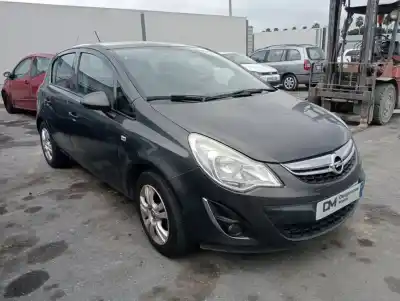 Здавання транспортного засобу opel corsa d cosmo року 2013 потужний a12xer