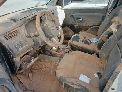 Veicolo di demolizione renault express confort dell'anno 2024 alimentato k9k