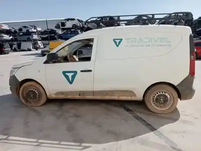 Veicolo di demolizione renault express confort dell'anno 2024 alimentato k9k