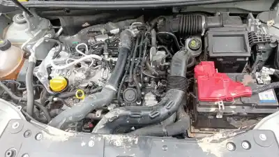 Veículo de Sucata dacia duster ii expression do ano 2023 alimentado h5hb490