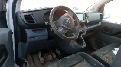 Veículo de Sucata toyota proace compact business do ano 2022 alimentado yh01