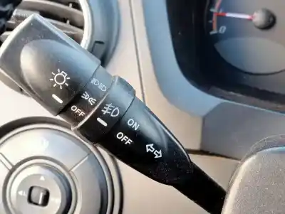 Здавання транспортного засобу ssangyong actyon 200 xdi року 2007 потужний d20dt Здавання транспортного засобу ssangyong actyon 200 xdi року 2007 потужний d20dt