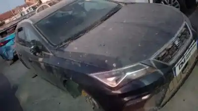 Veicolo di demolizione seat leon st (5f8) fr dell'anno 2019 alimentato dad