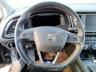 Veicolo di demolizione seat leon st (5f8) fr dell'anno 2019 alimentato dad