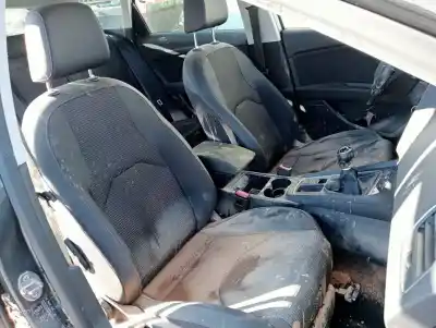 Veicolo di demolizione seat leon st (5f8) fr dell'anno 2019 alimentato dad