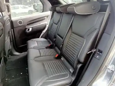 Veículo de Sucata land rover discovery 5 td6 hse do ano 2017 alimentado 