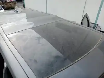 Veículo de Sucata land rover discovery 5 td6 hse do ano 2017 alimentado 