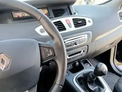 Scrapping Vehicle renault scenic iii expression of the year 2010 powered k9k g8