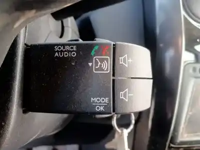 Veículo de Sucata dacia duster ambiance 4x2 do ano 2017 alimentado k9k g6