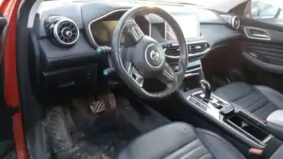 Vehicul casat mg hs comfort al anului 2024 alimentat 15e4e