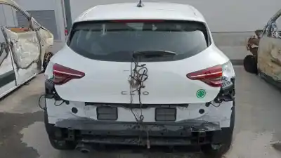 Scrapping Vehicle renault clio v equilibre of the year 2023 powered k9ku8