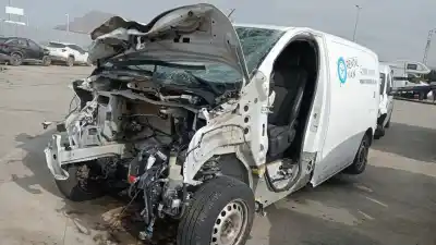 Véhicule à la ferraille toyota proace compact business de l'année 2021 alimenté yh01