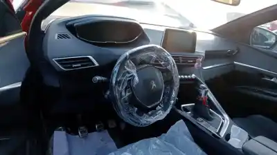 Veículo de Sucata peugeot 3008 active do ano 2019 alimentado 