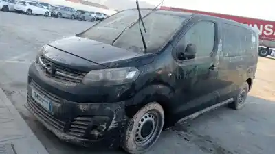 Vehicul casat OPEL VIVARO FURGÓN M Innovation al anului 2020 alimentat YH01