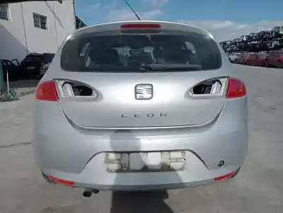 Veicolo di demolizione seat leon (1p1) reference dell'anno 2006 alimentato bxe