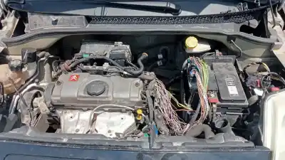 Veículo de Sucata citroen c2 collection do ano 2006 alimentado kfv