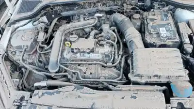 Veicolo di demolizione skoda octavia combi (nx5) ambition dell'anno 2022 alimentato dla