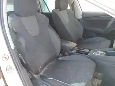 Veicolo di demolizione skoda octavia combi (nx5) ambition dell'anno 2022 alimentato dla