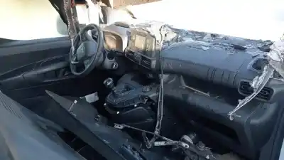 Scrapping Vehicle opel combo life edition of the year 2023 powered yh01