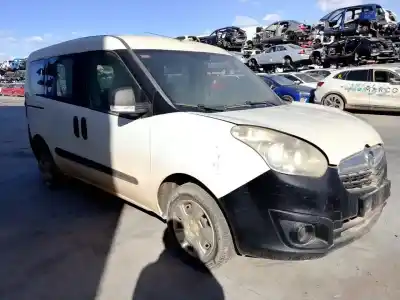 Veículo de Sucata opel combo d kasten l1h1 2.4t do ano 2016 alimentado a13fd