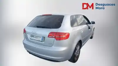 Veículo de Sucata audi a3 (8p) 1.6 tdi ambiente do ano 2011 alimentado cay
