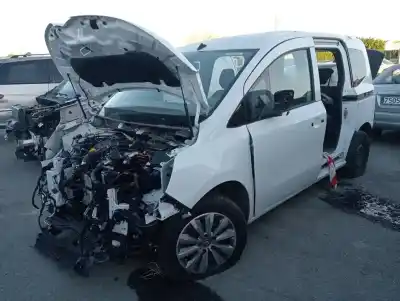 Veículo de Sucata renault kangoo iii authentic do ano 2024 alimentado k9k u8